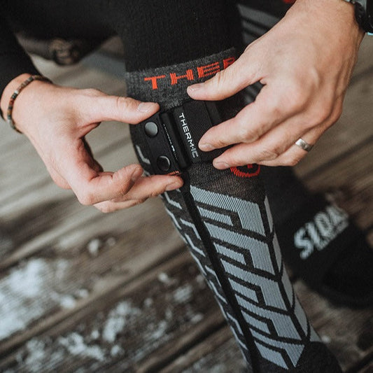 Bundle - S-Pack 700B Batteries + Ultra Warm Performance S.E.T® Heated Ski Socks